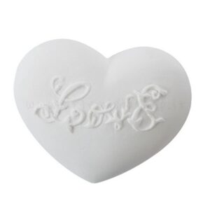 decorazione in gesso profumato a forma di cuore con scritta "Love" - Mathilde M